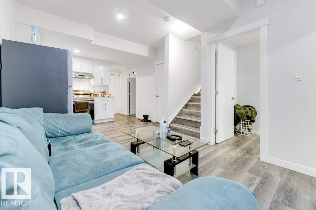 3521 5A AV SW - 35