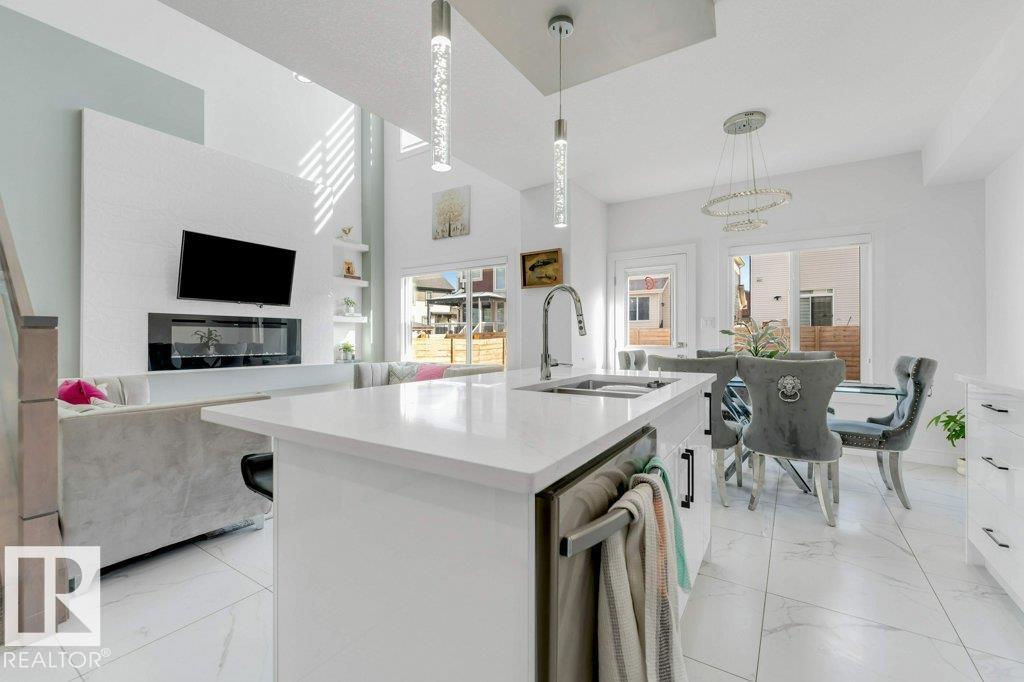3521 5A AV SW - 8