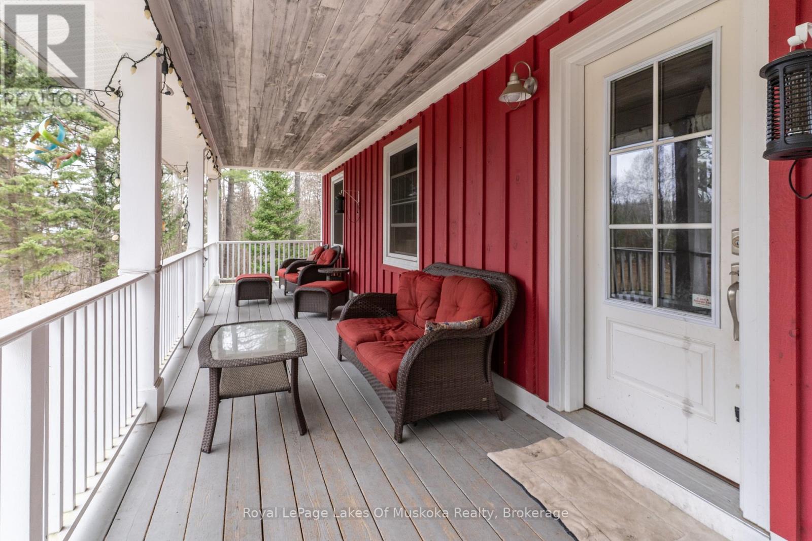 1039 FALKENBURG ROAD - 4