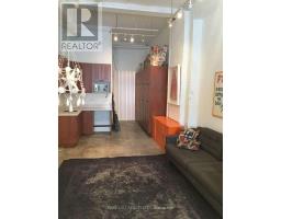 2 - 198 Walnut Avenue, Toronto, ON M6J2N6 Photo 7