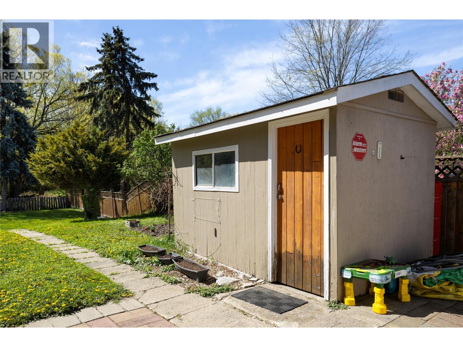 3700 24 Avenue, Vernon