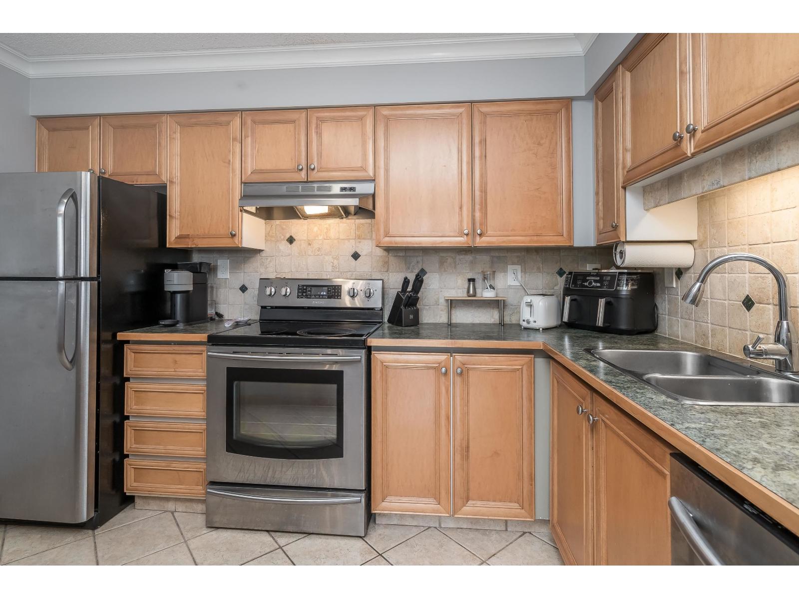 #1005-11910 80 Avenue, Delta