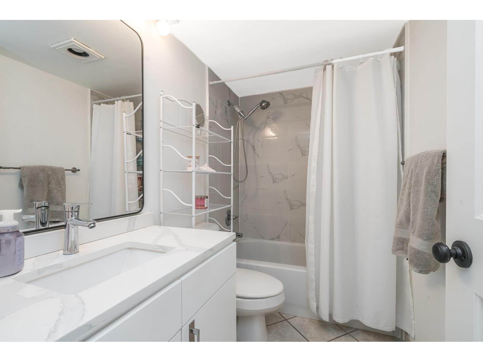 #1005-11910 80 Avenue, Delta