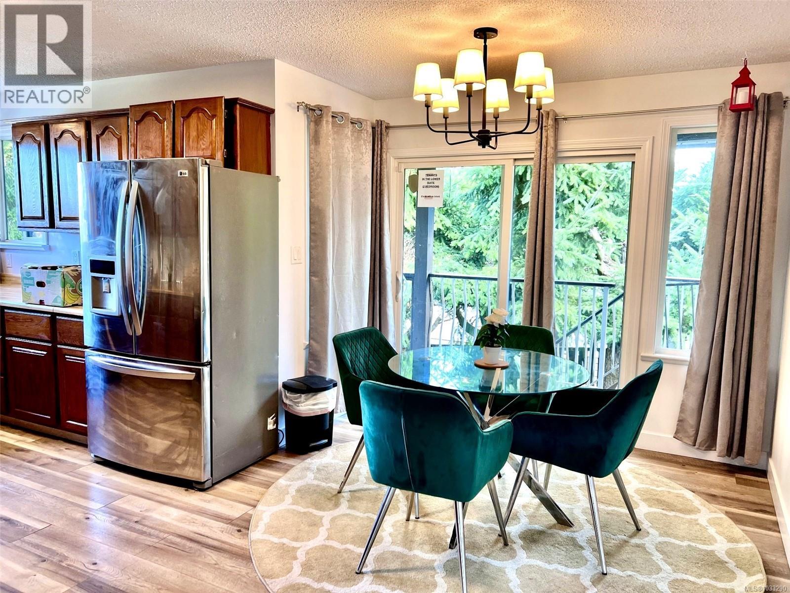 5560 Oceanview Terr - 13