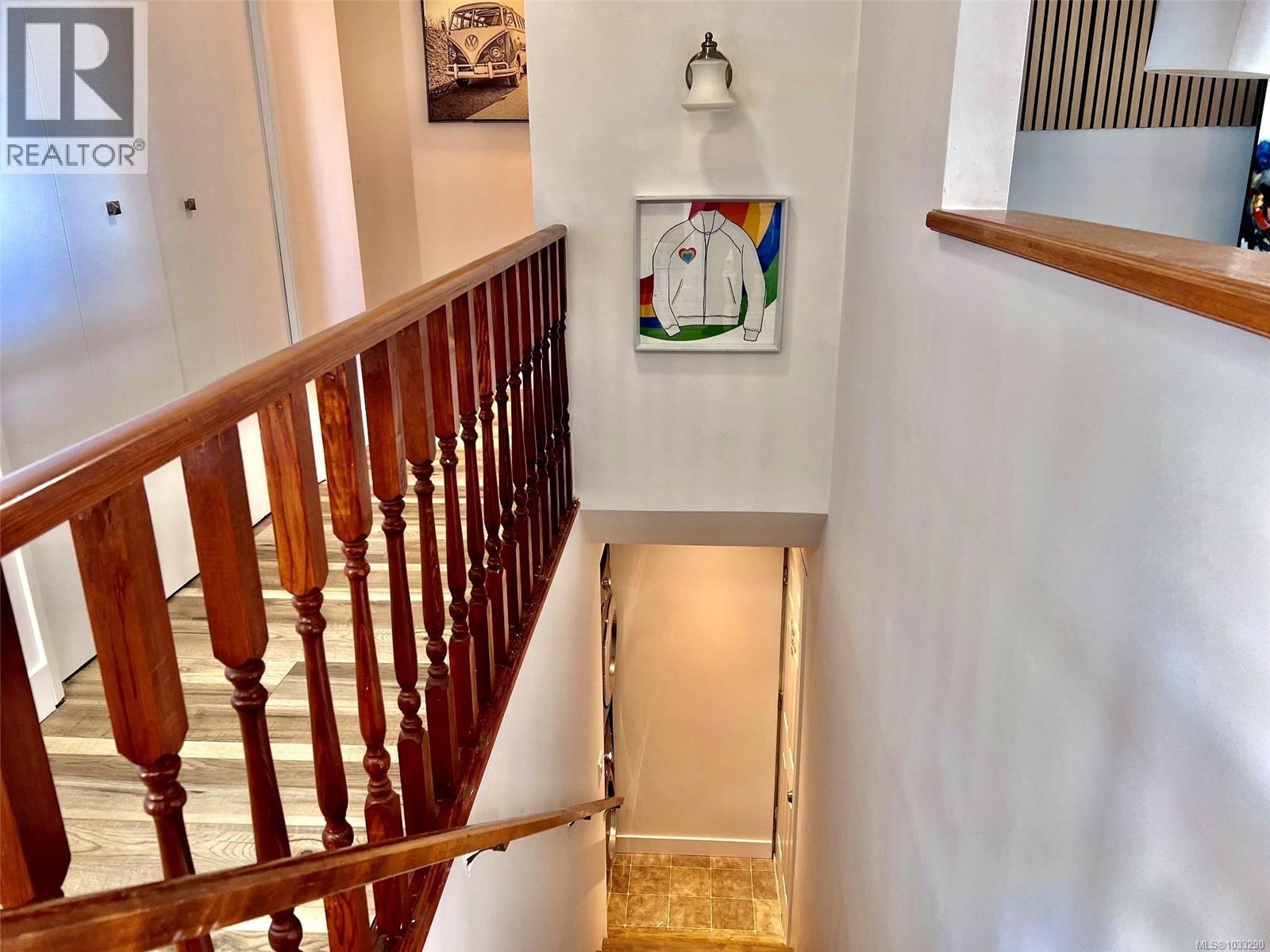 5560 Oceanview Terr - 16