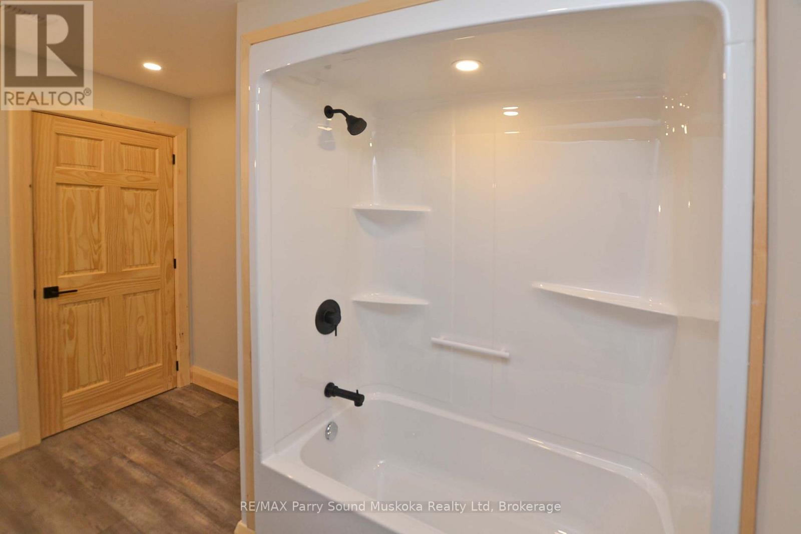 4 Piece Lower Level Bath