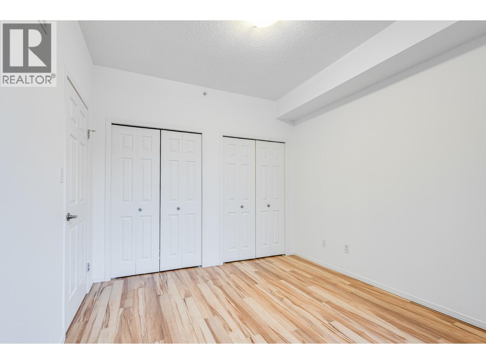 1128 Sunset Drive Unit# 1305, Kelowna