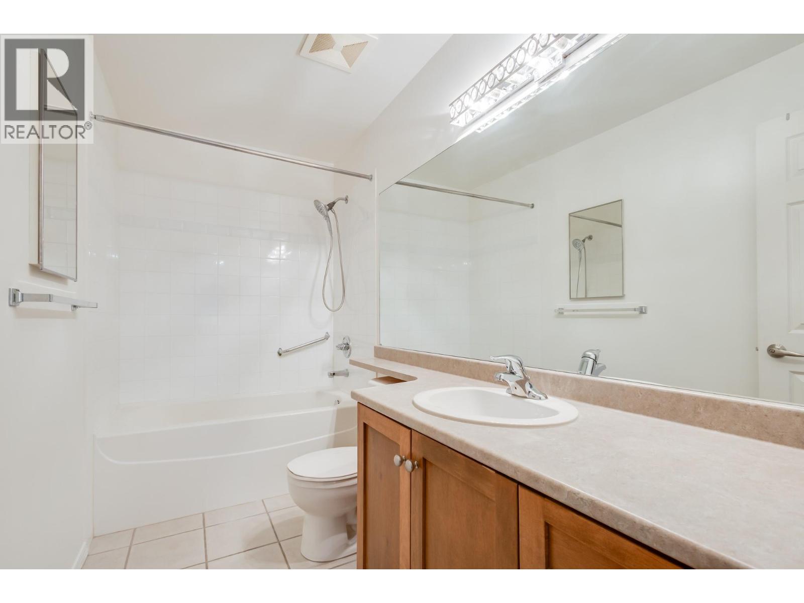 1128 Sunset Drive Unit# 1305, Kelowna