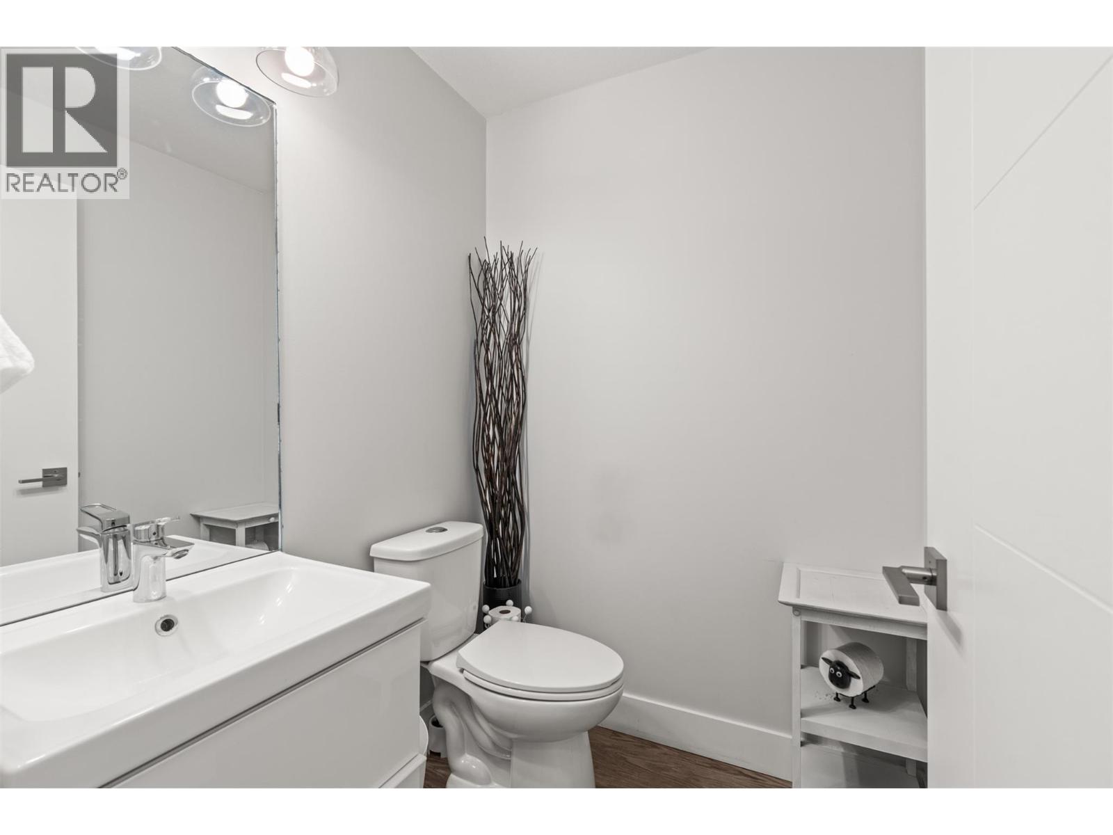 1804 46 Avenue Unit# 4, Vernon