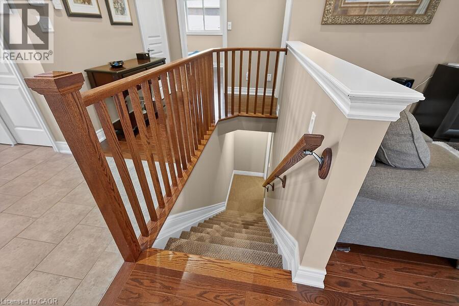19 LAMPMAN Drive — photo 22