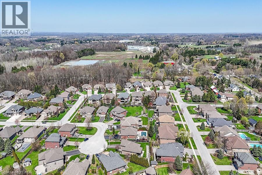 19 LAMPMAN Drive - 50