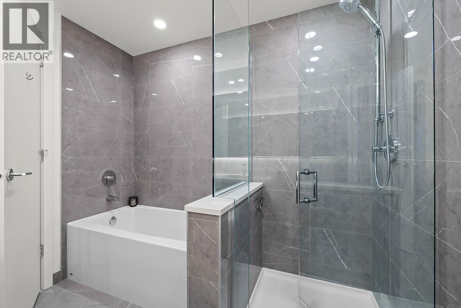 238 Leon Avenue Unit# 2007, Kelowna