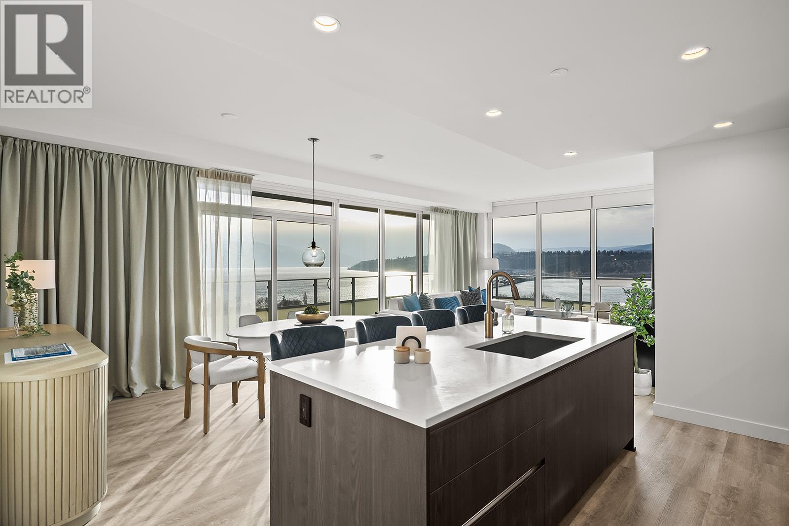 238 Leon Avenue Unit# 2007, Kelowna