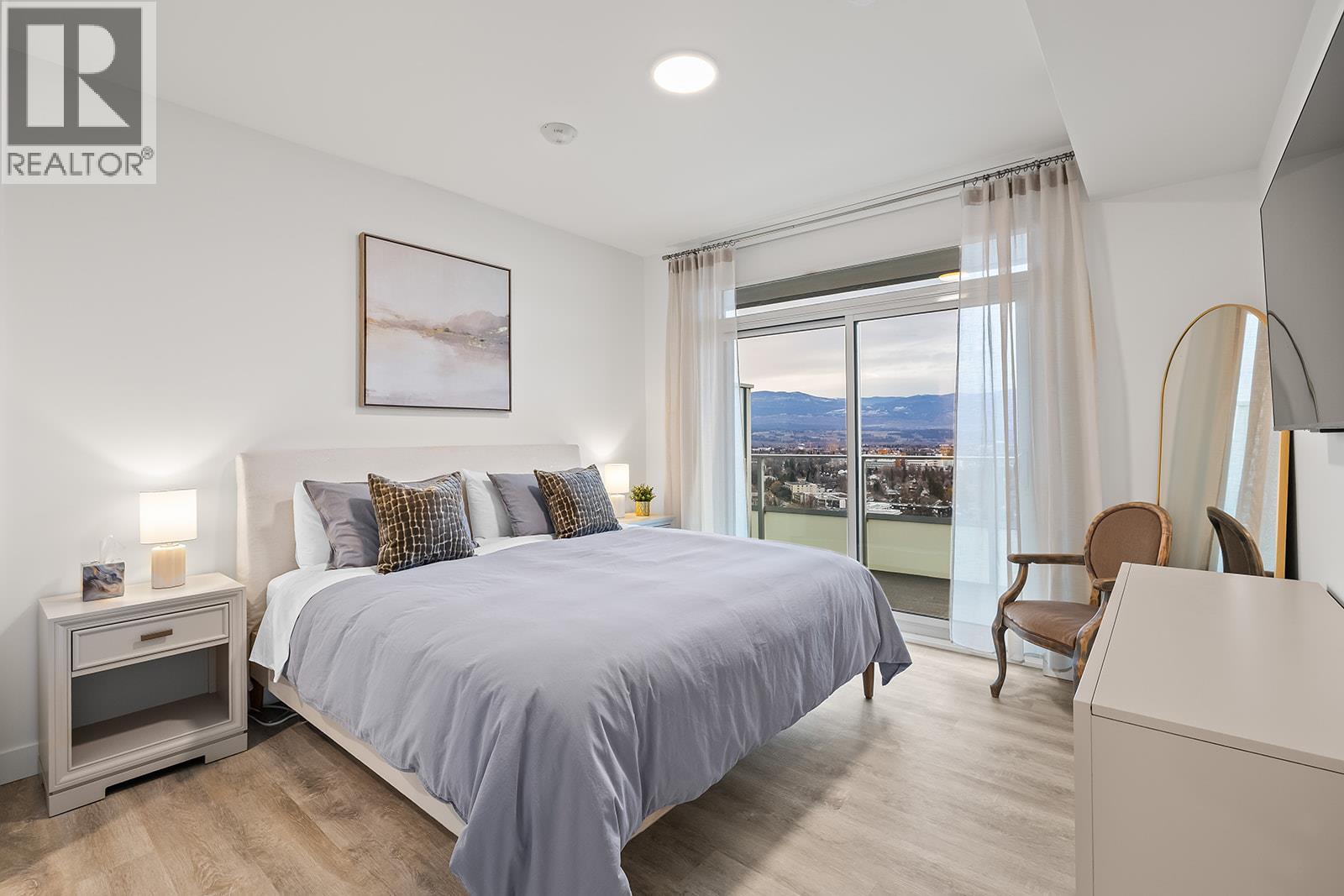 238 Leon Avenue Unit# 2007, Kelowna