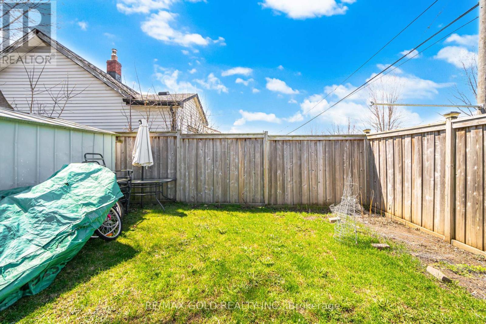 784 DOUGLAS STREET — photo 41