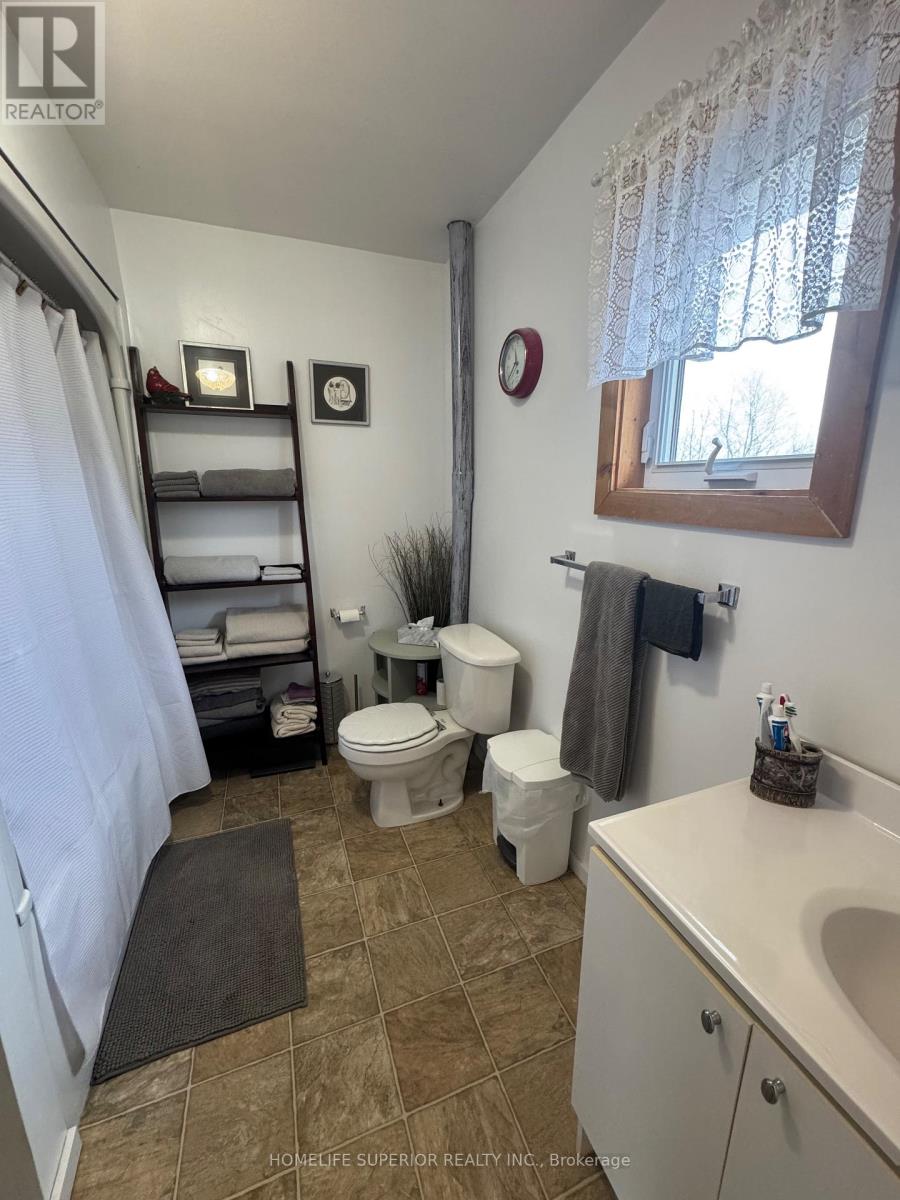 458 HASS ROAD - 28