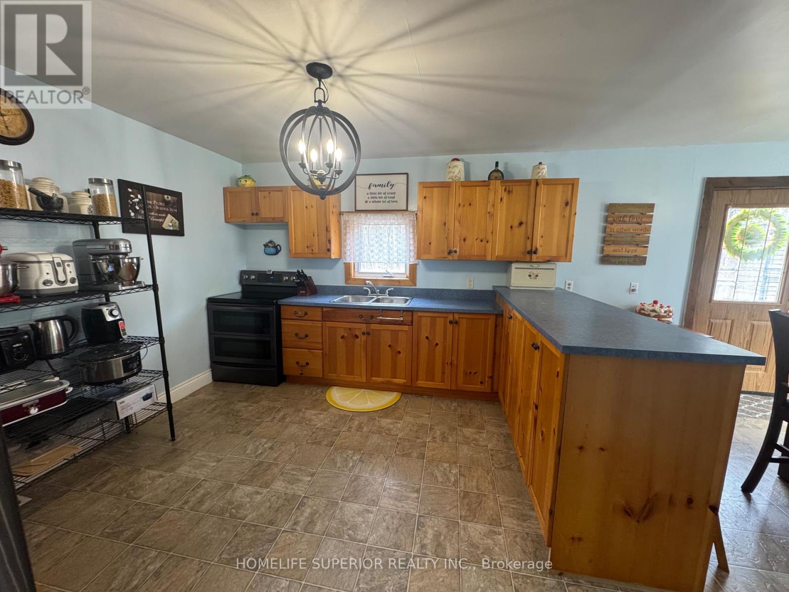 458 HASS ROAD - 5
