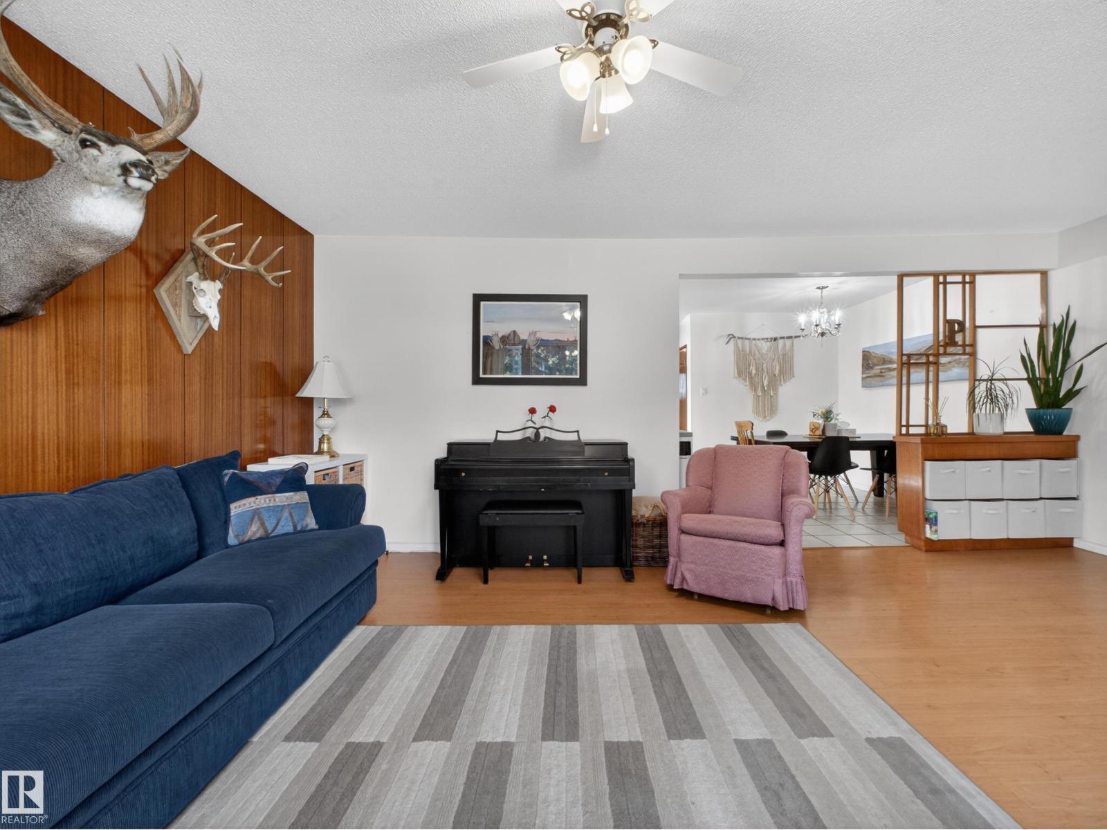 7214 78 AV NW - 11