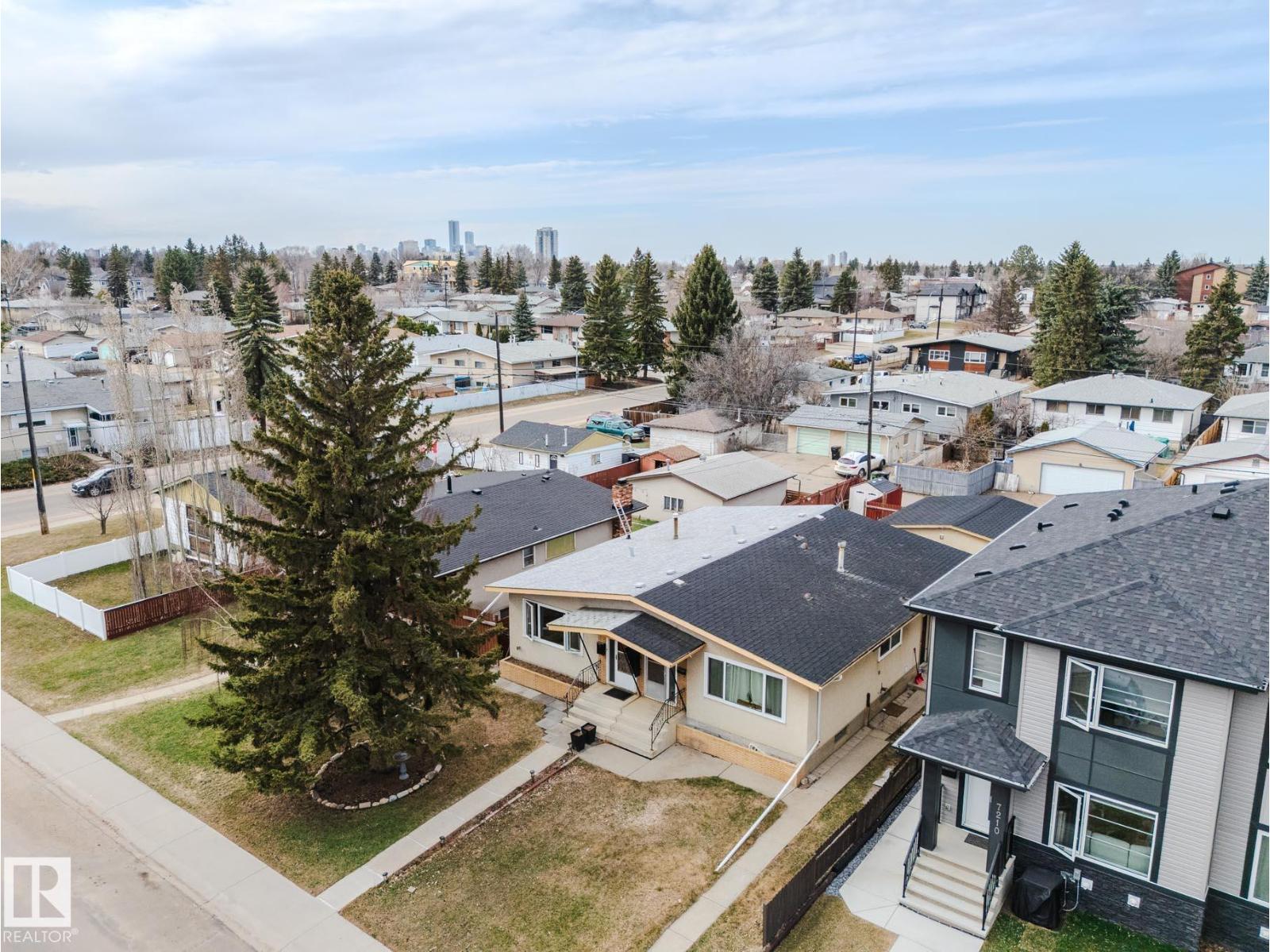 7214 78 AV NW - 55