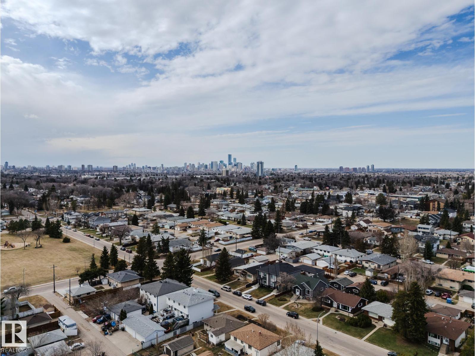 7214 78 AV NW - 57