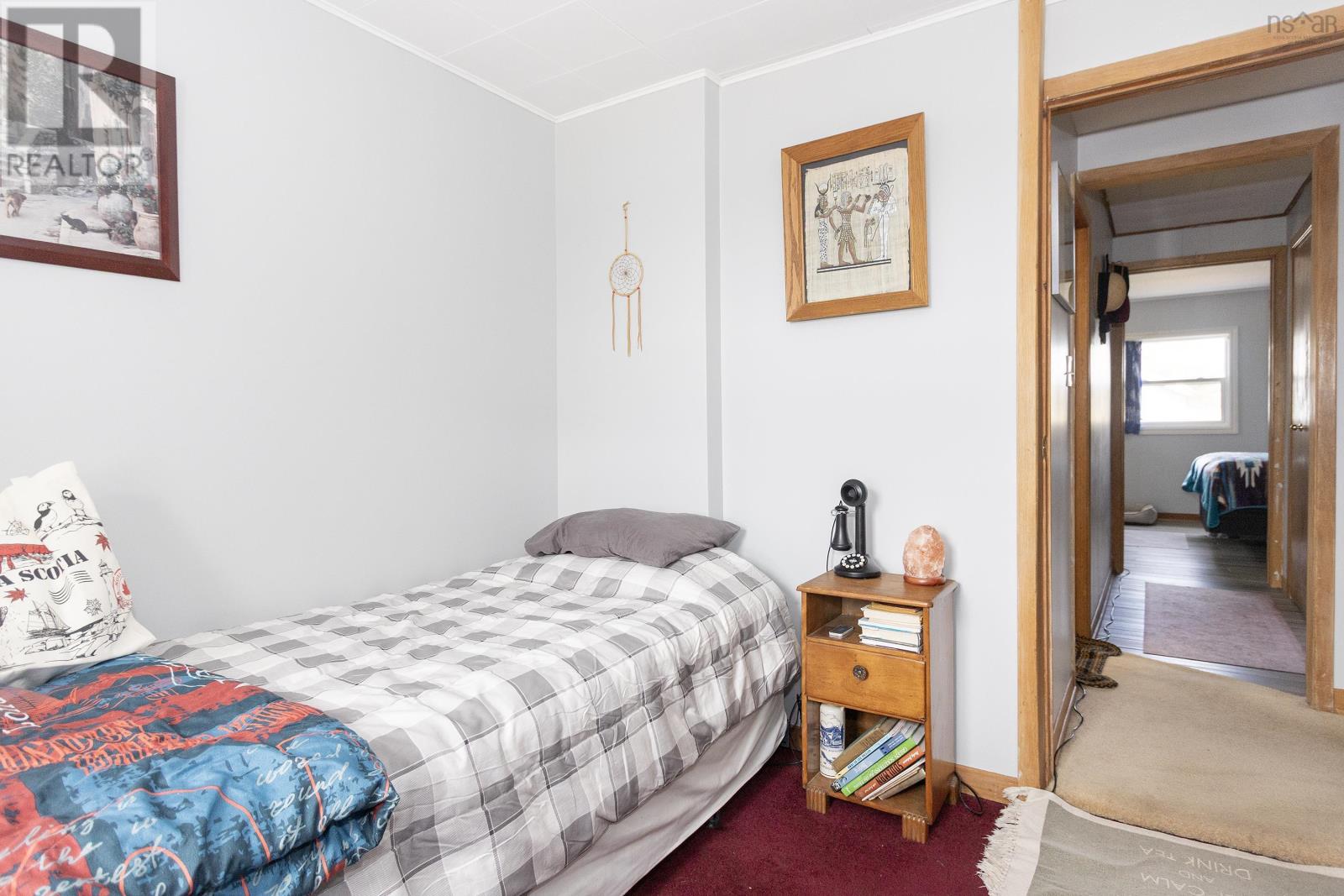 Property 16 of 28 of 429 Willow Street