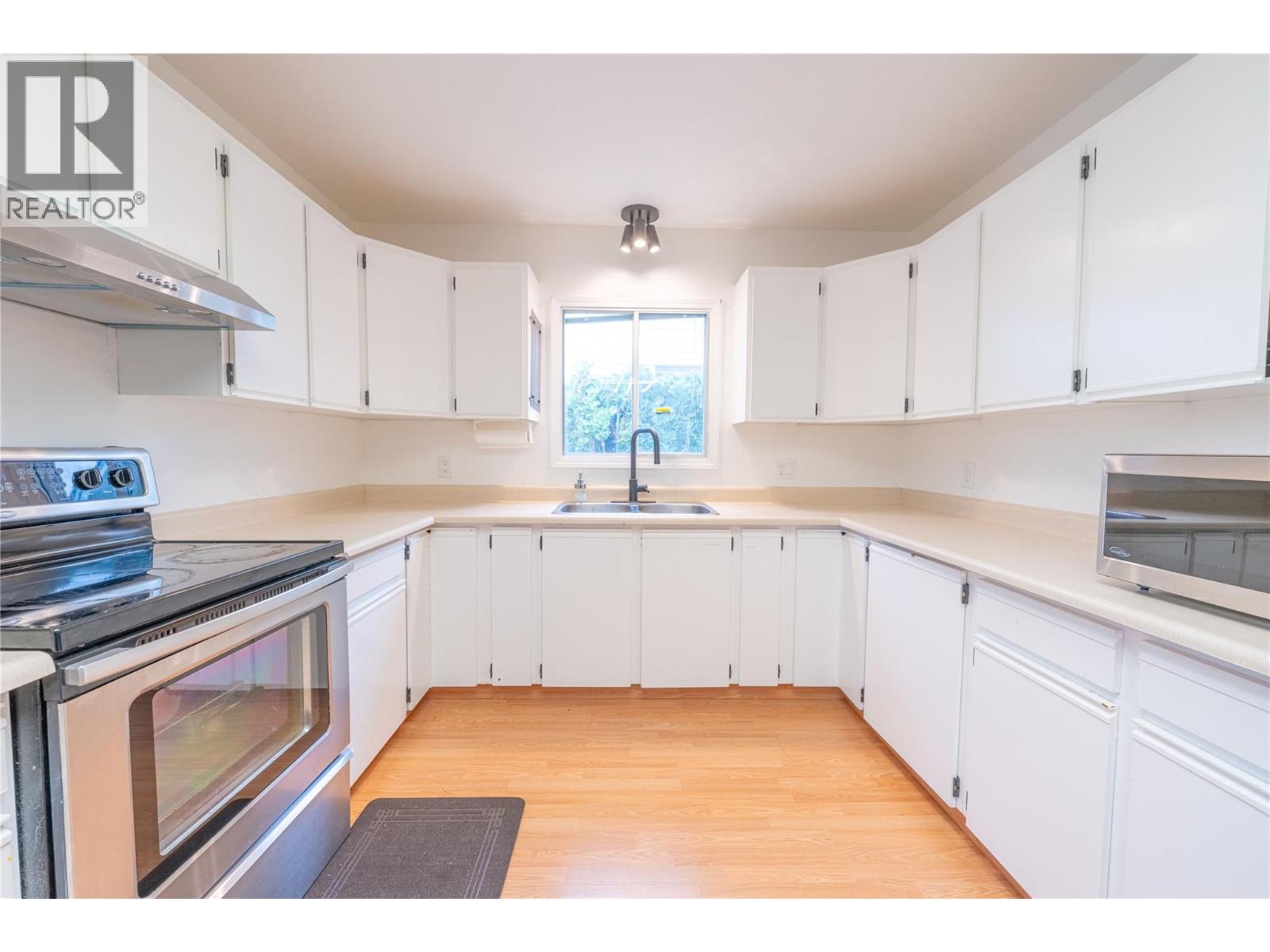 151 Molnar Road, Kelowna