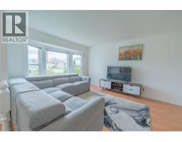 151 Molnar Road, Kelowna, BC V1X7B5 Photo 10