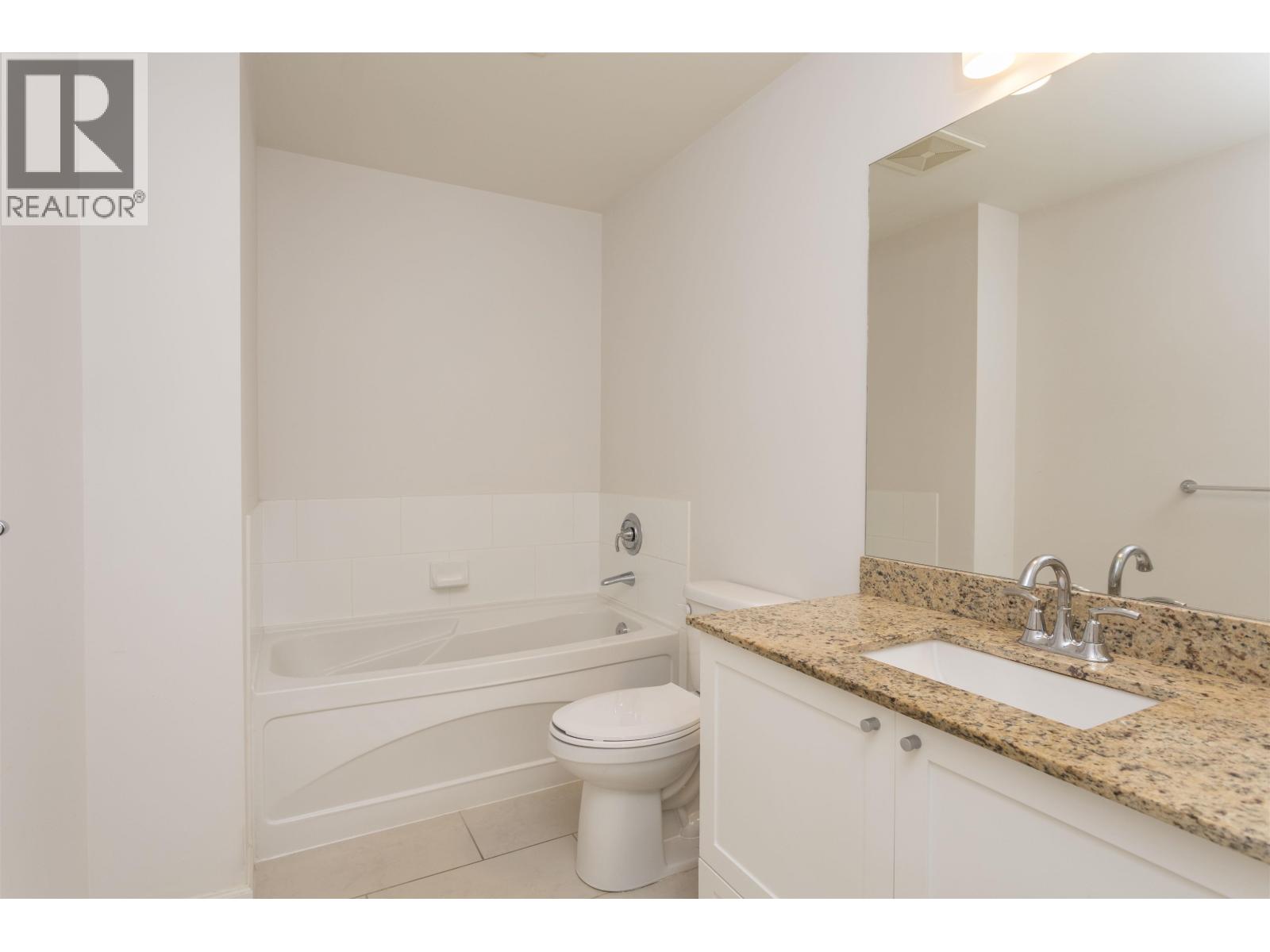 116 2477 KELLY AVENUE, Port Coquitlam