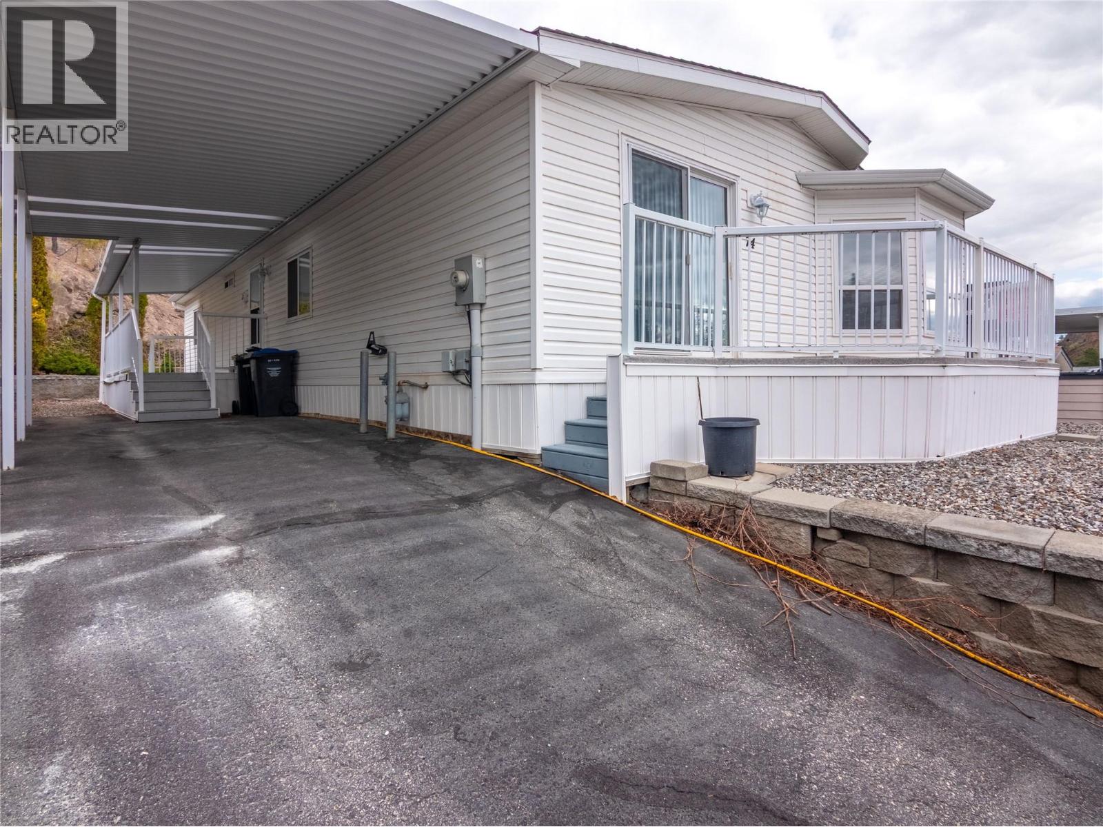 74 1750 Lenz Road, West Kelowna
