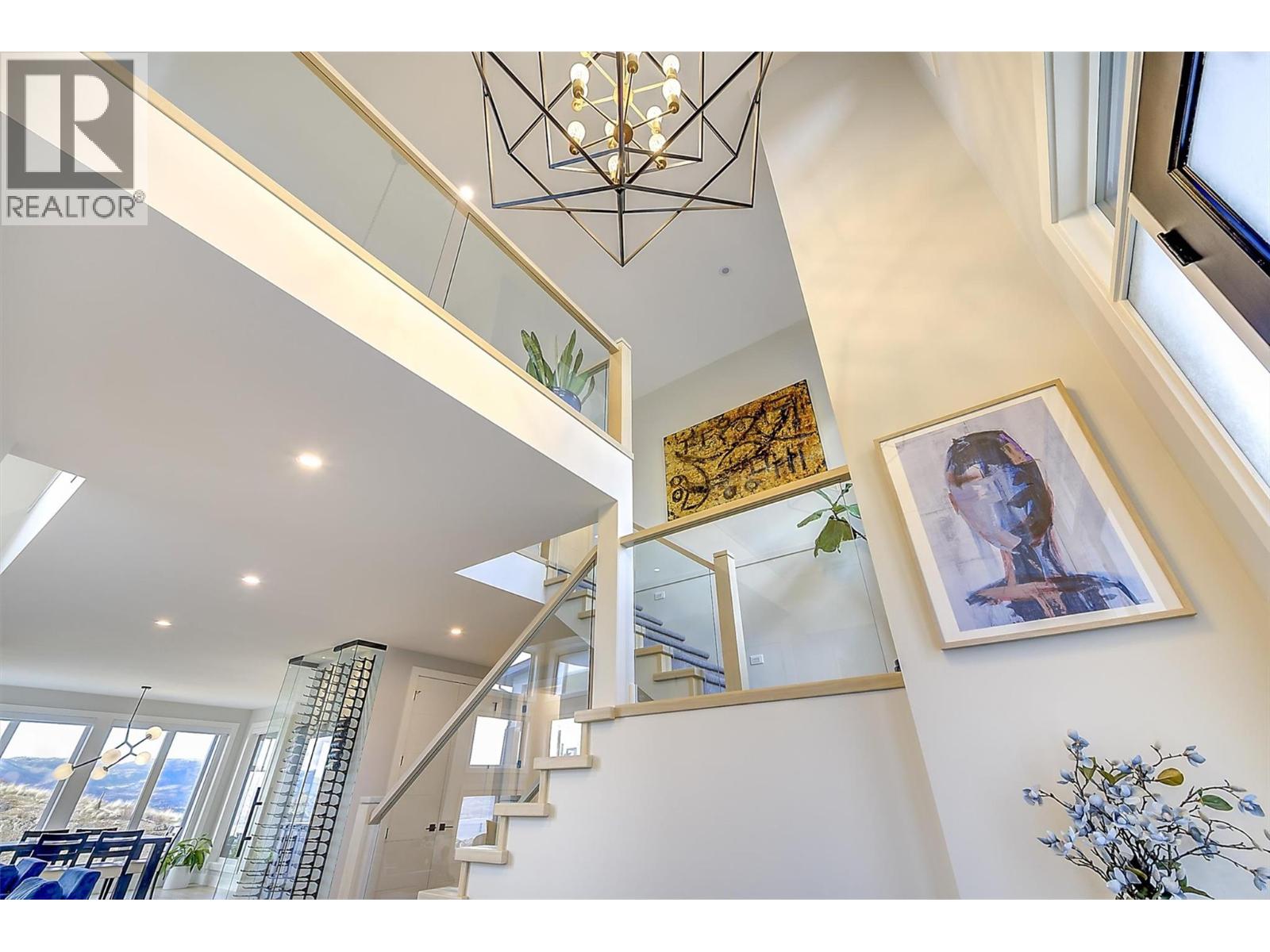  5442 Upper Mission Drive, Kelowna