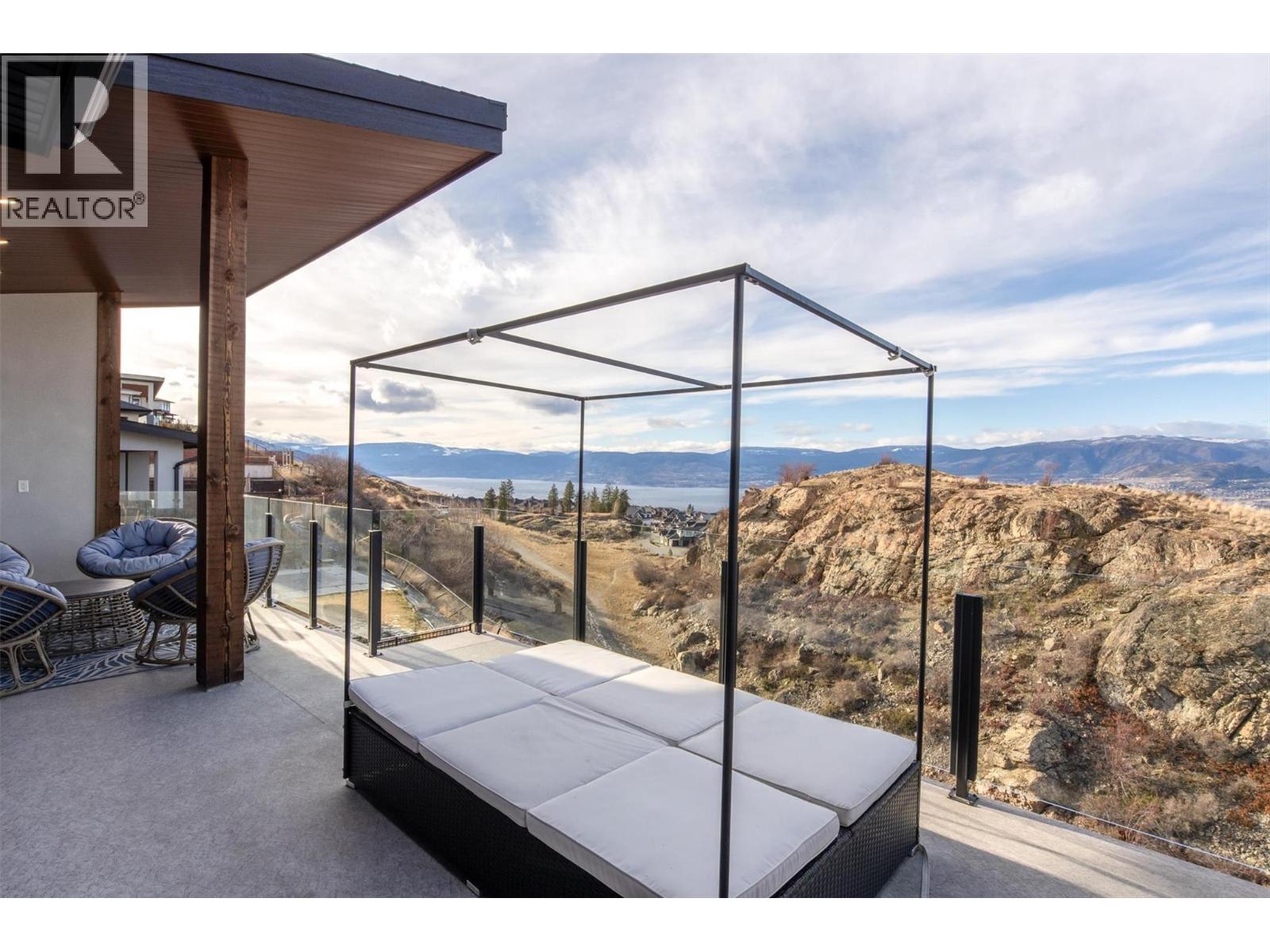  5442 Upper Mission Drive, Kelowna