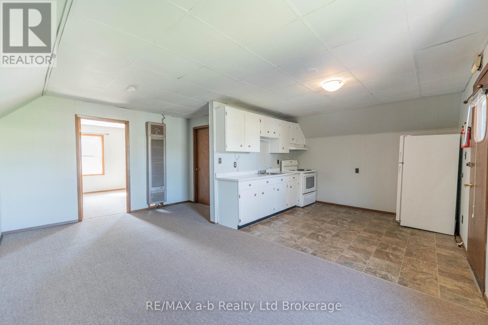 1-bedroom home for sale at UNIT A - 10 MCKENZIE STREET, Tillsonburg ON · photo 7 of 15