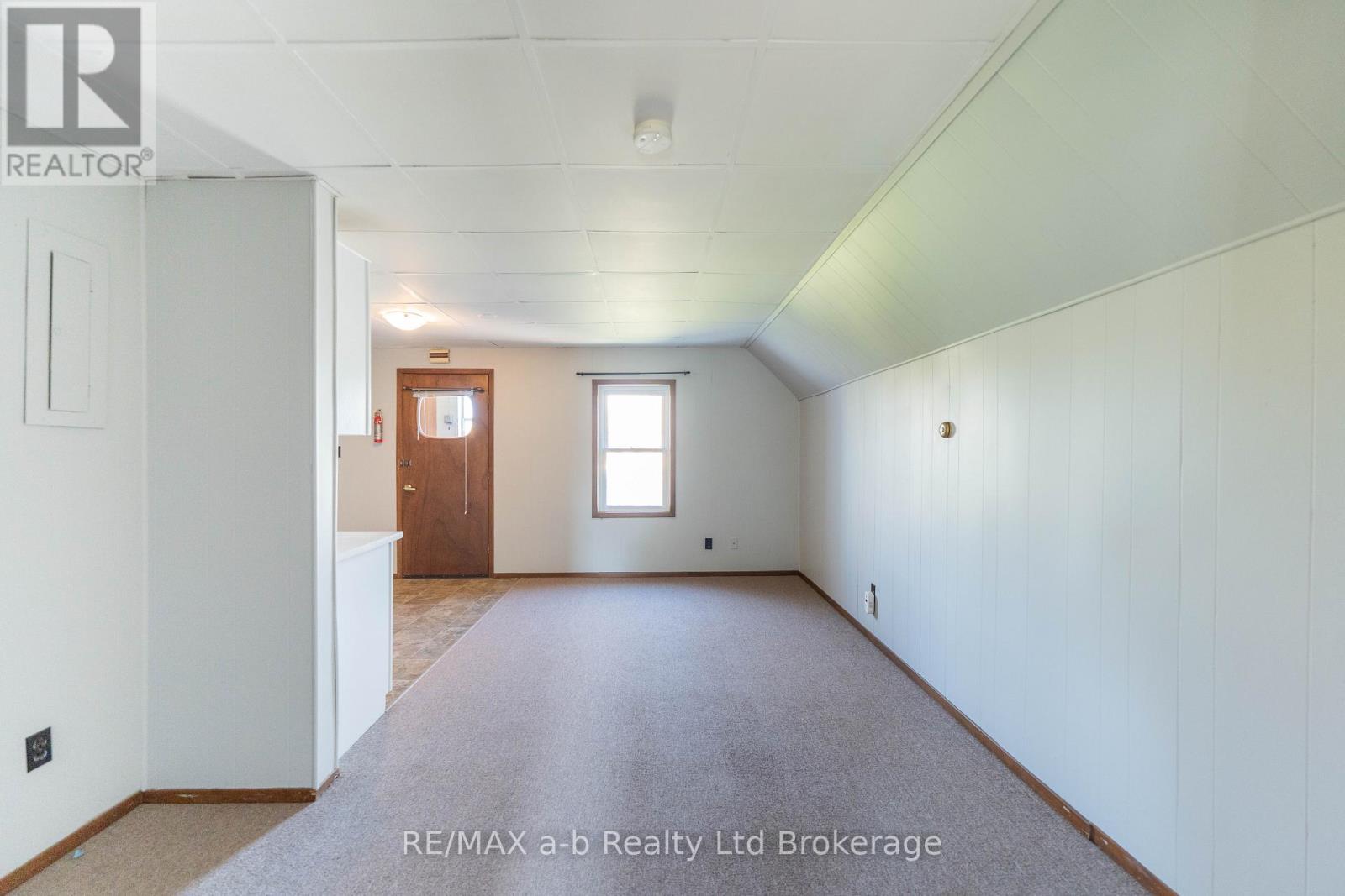 1-bedroom home for sale at UNIT A - 10 MCKENZIE STREET, Tillsonburg ON · photo 8 of 15