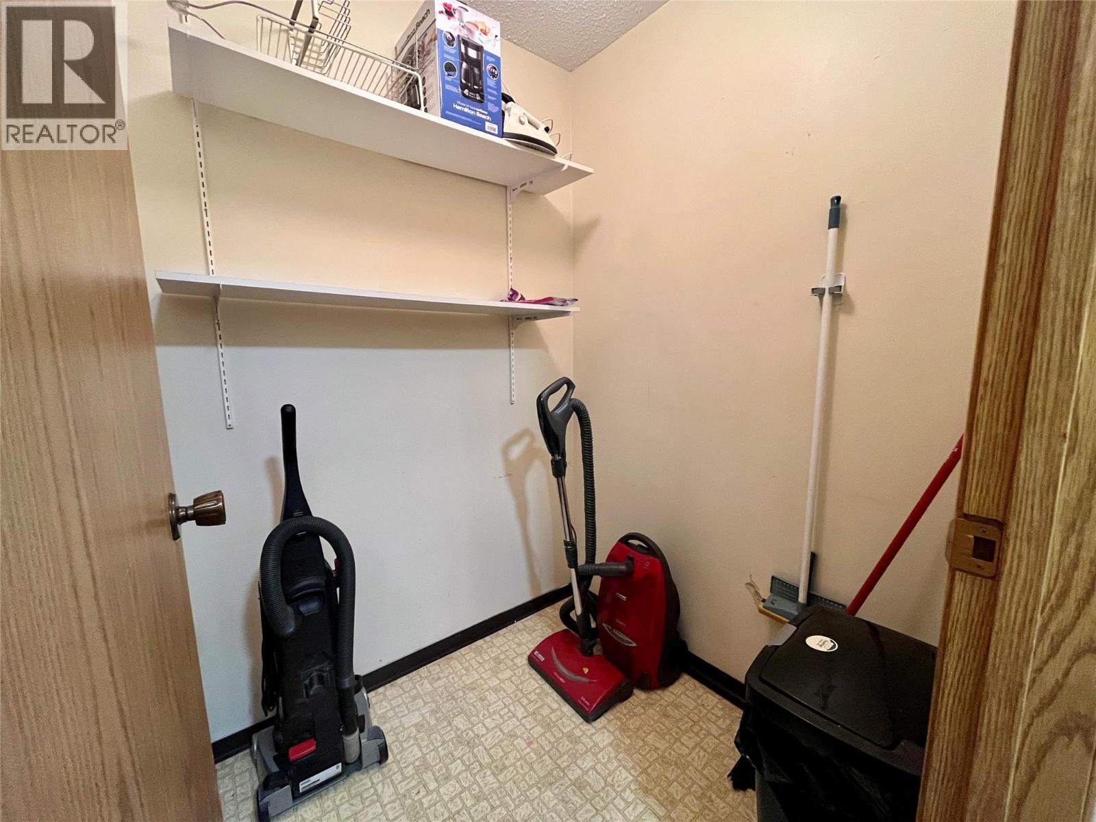 #106 320 Northgate Road - 12