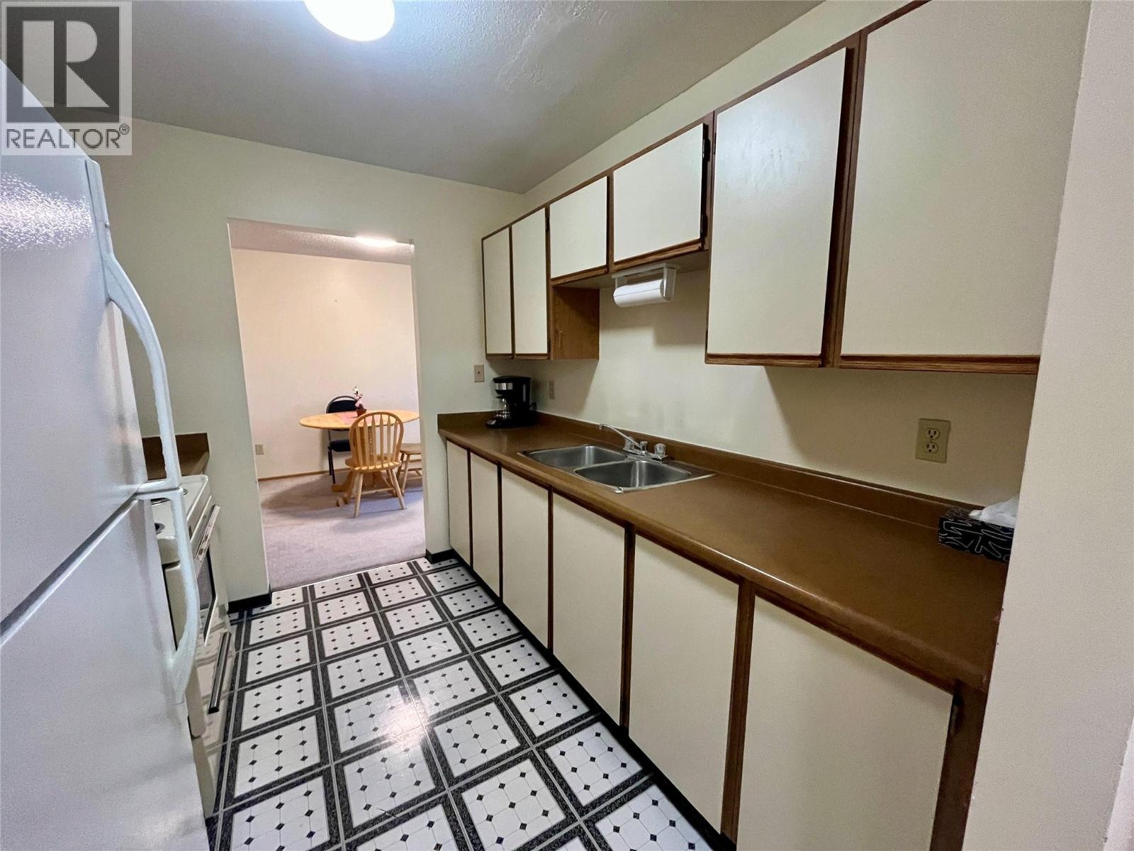 #106 320 Northgate Road - 6