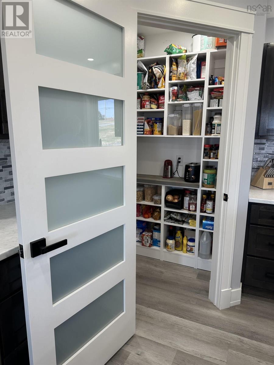 Property 13 of 44 of 2712 High Road Road