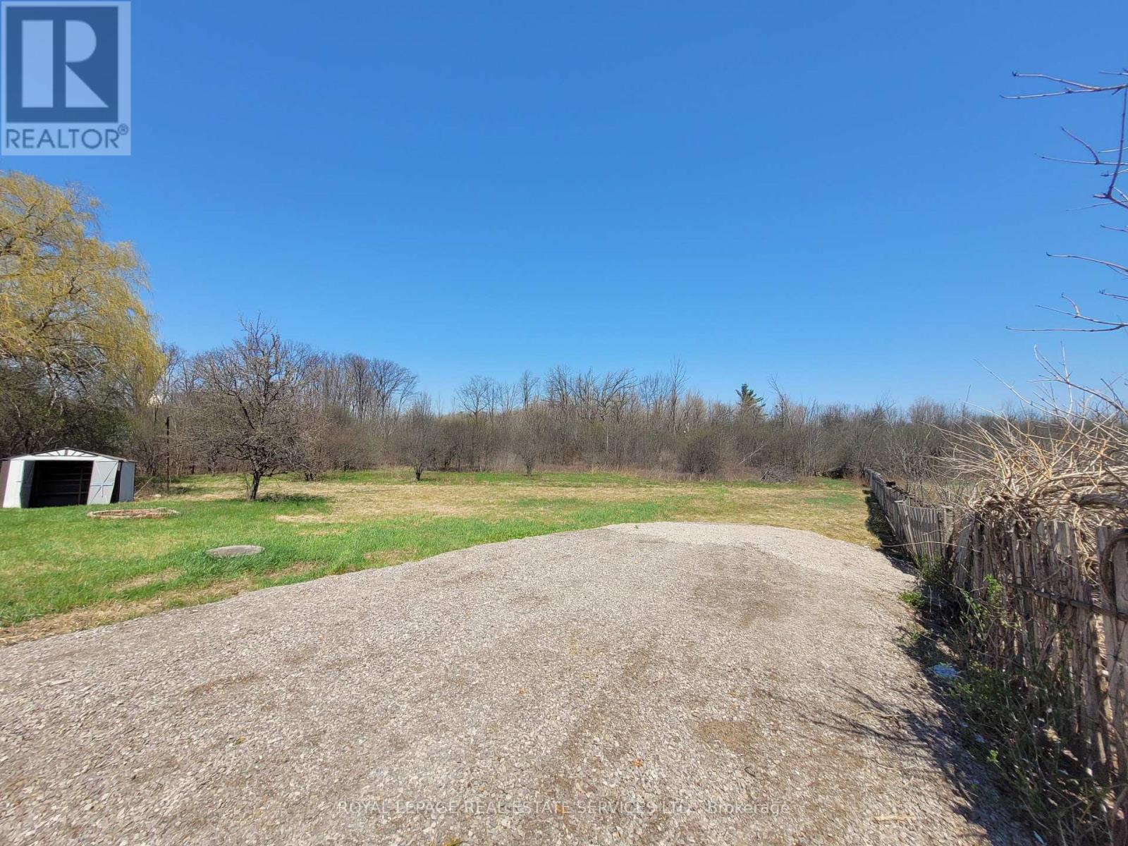 3209 BRONTE ROAD