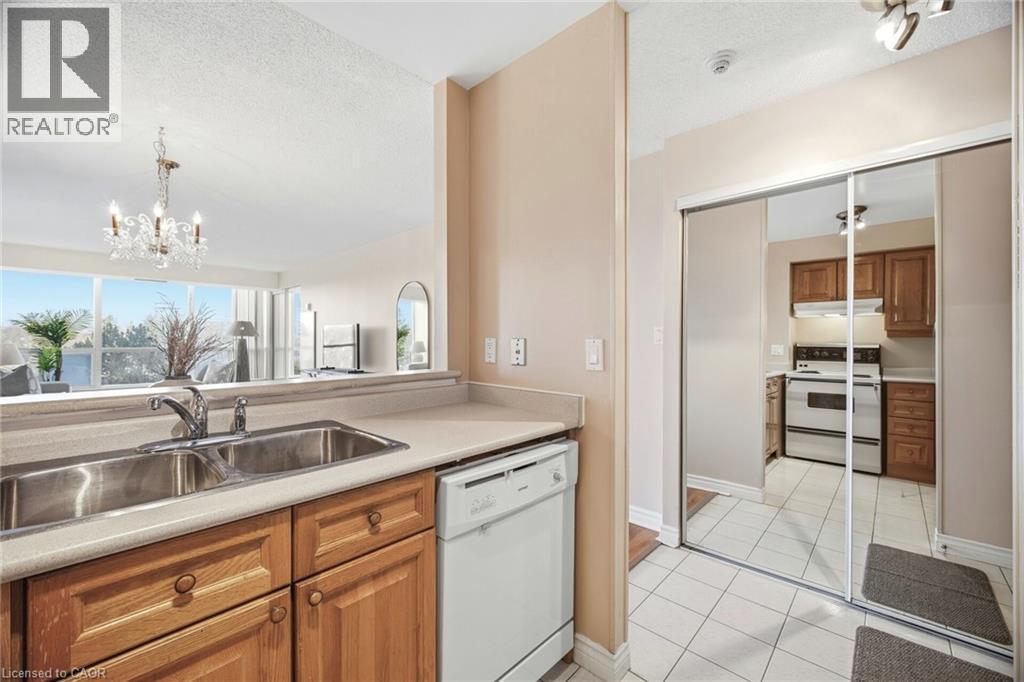 #514 1276 MAPLE CROSSING Boulevard Unit# 514 - 20