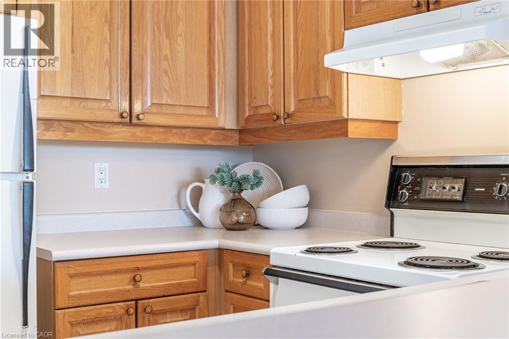 #514 1276 MAPLE CROSSING Boulevard Unit# 514 - 18