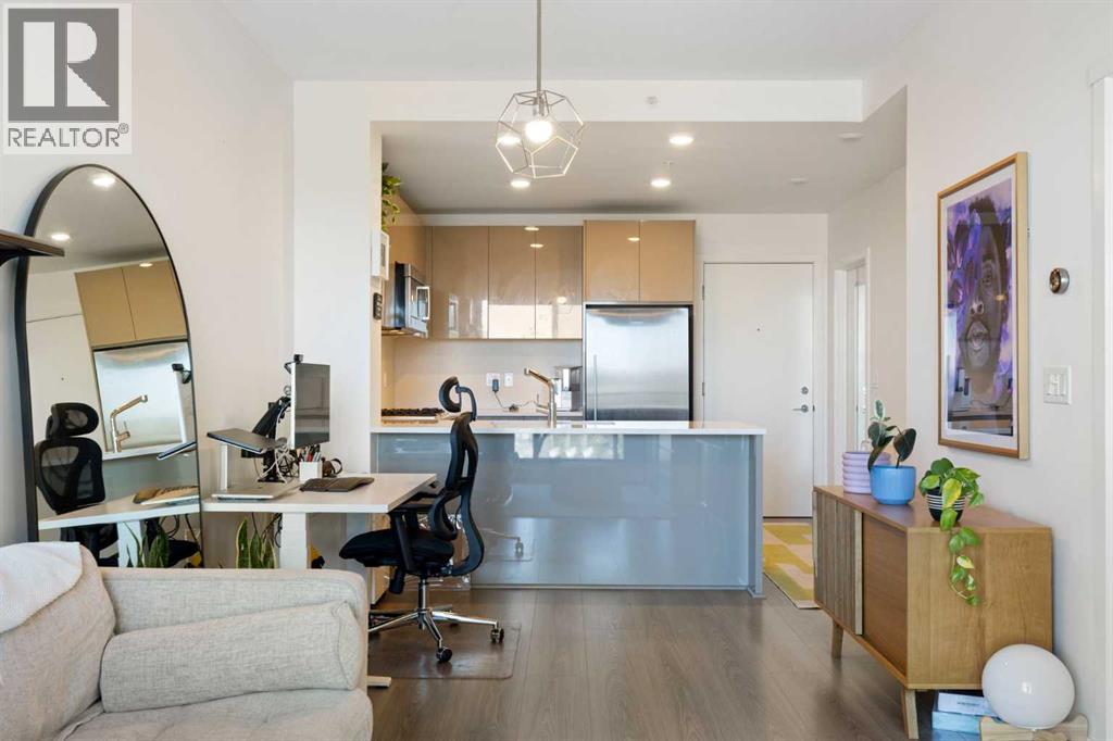 #611 301 10 Street NW - 11