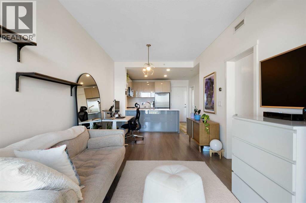 #611 301 10 Street NW - 10