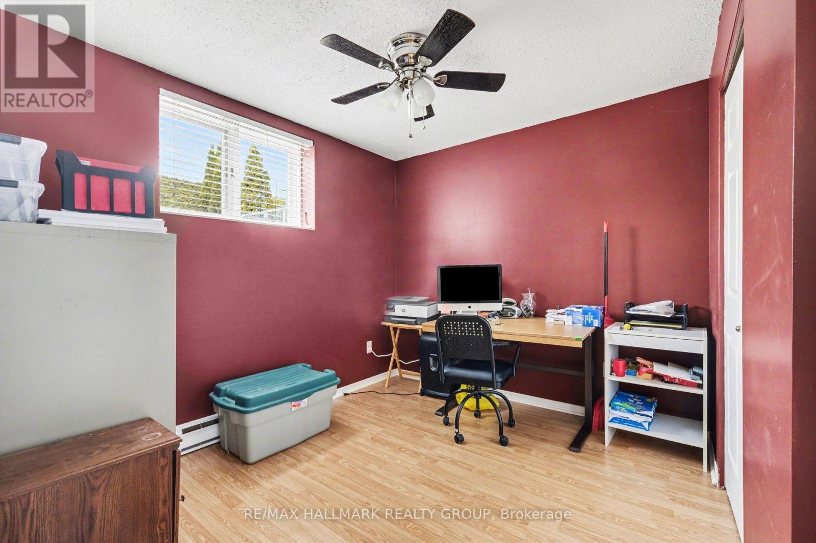 641 WILKIE DRIVE - 17