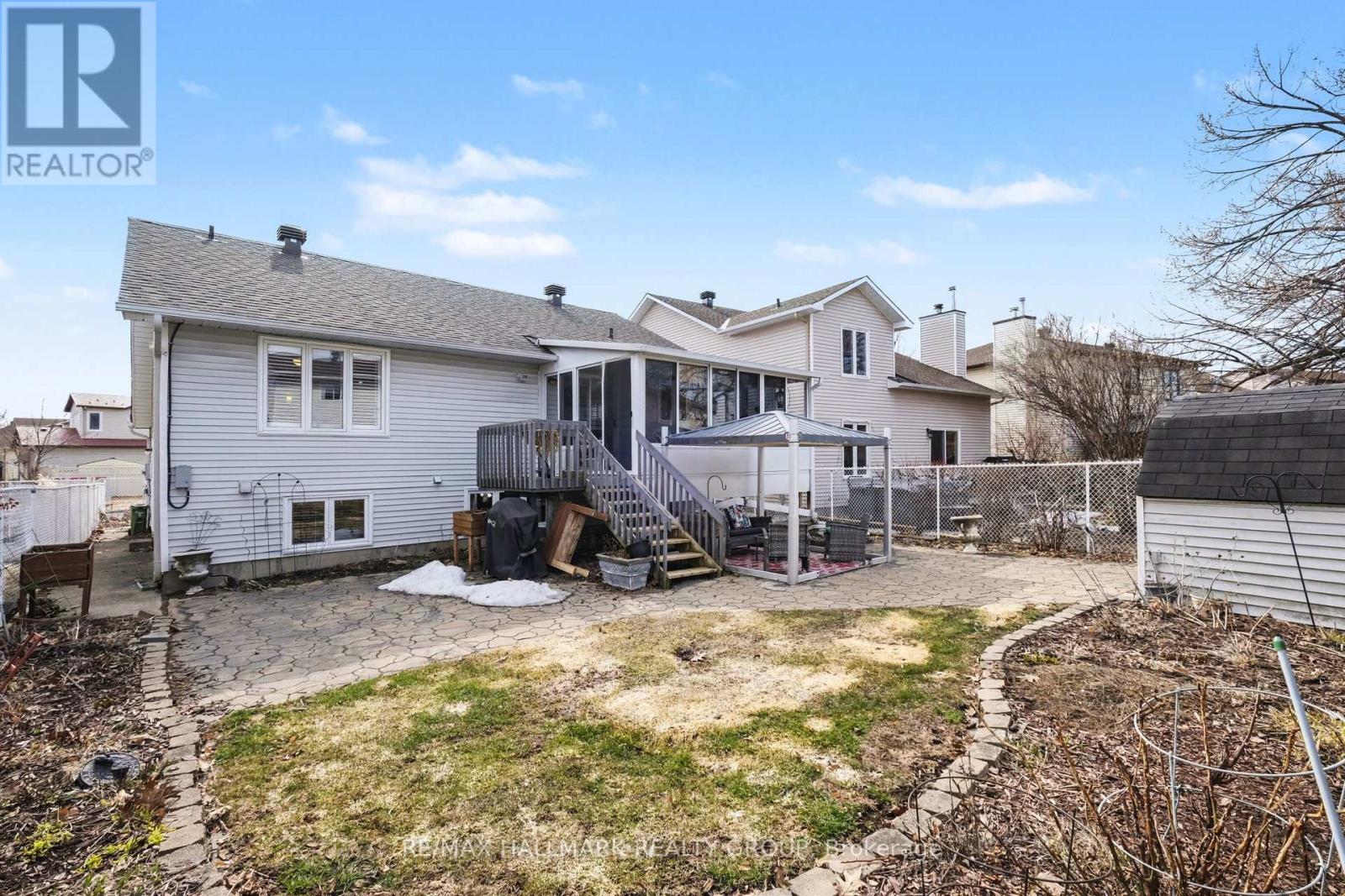641 WILKIE DRIVE - 21