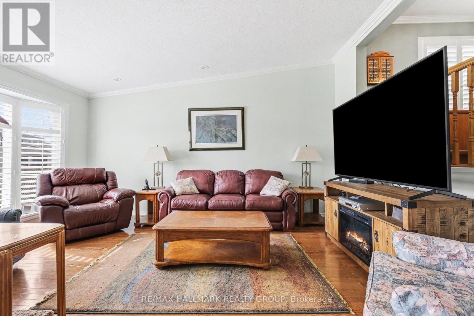 641 WILKIE DRIVE - 7