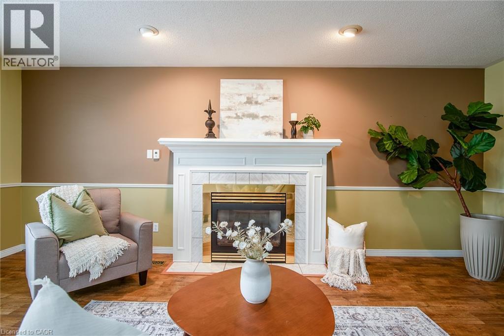 372 GATESTONE Boulevard — photo 12