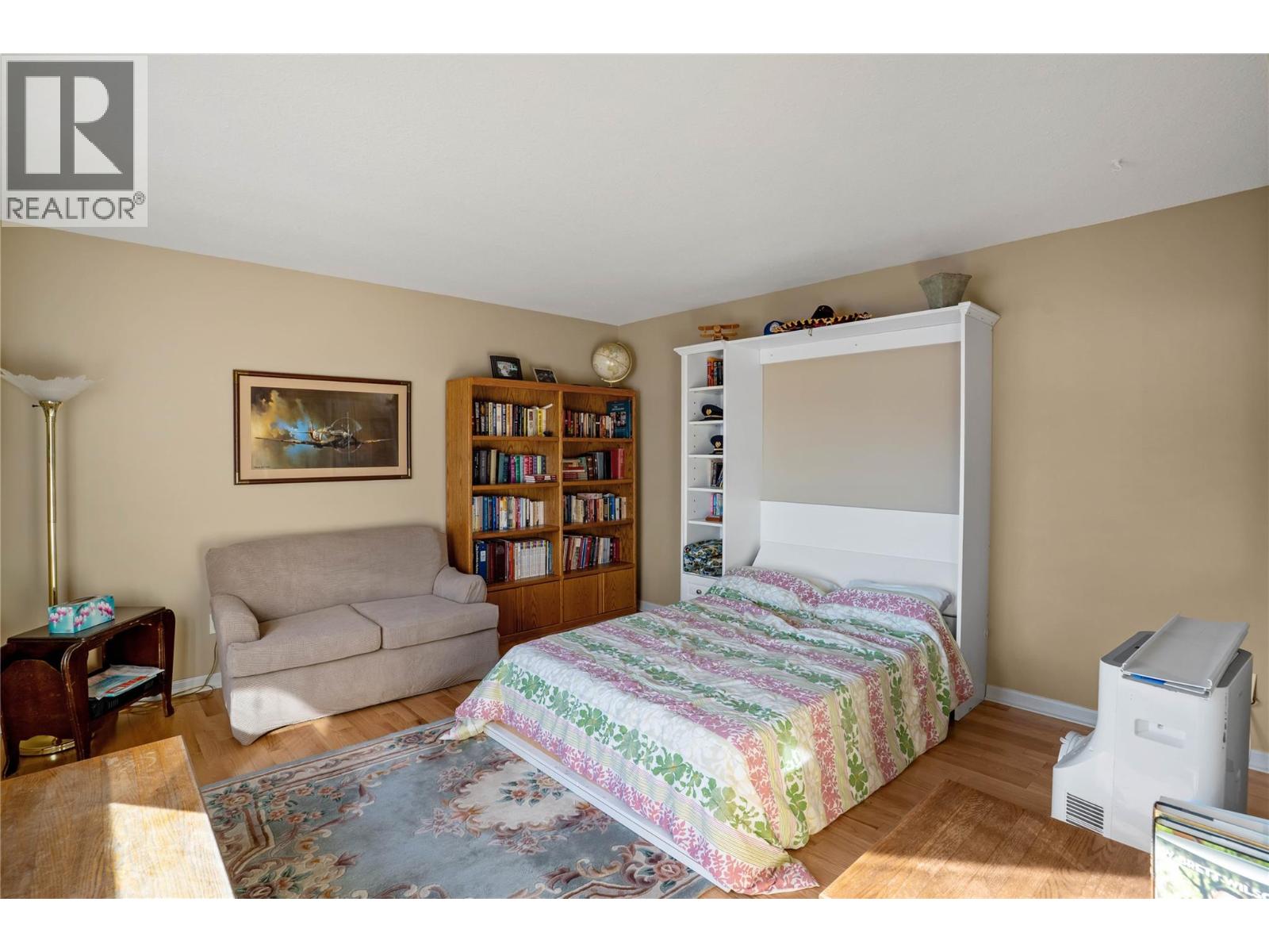 1988 Dewdney Road, Kelowna