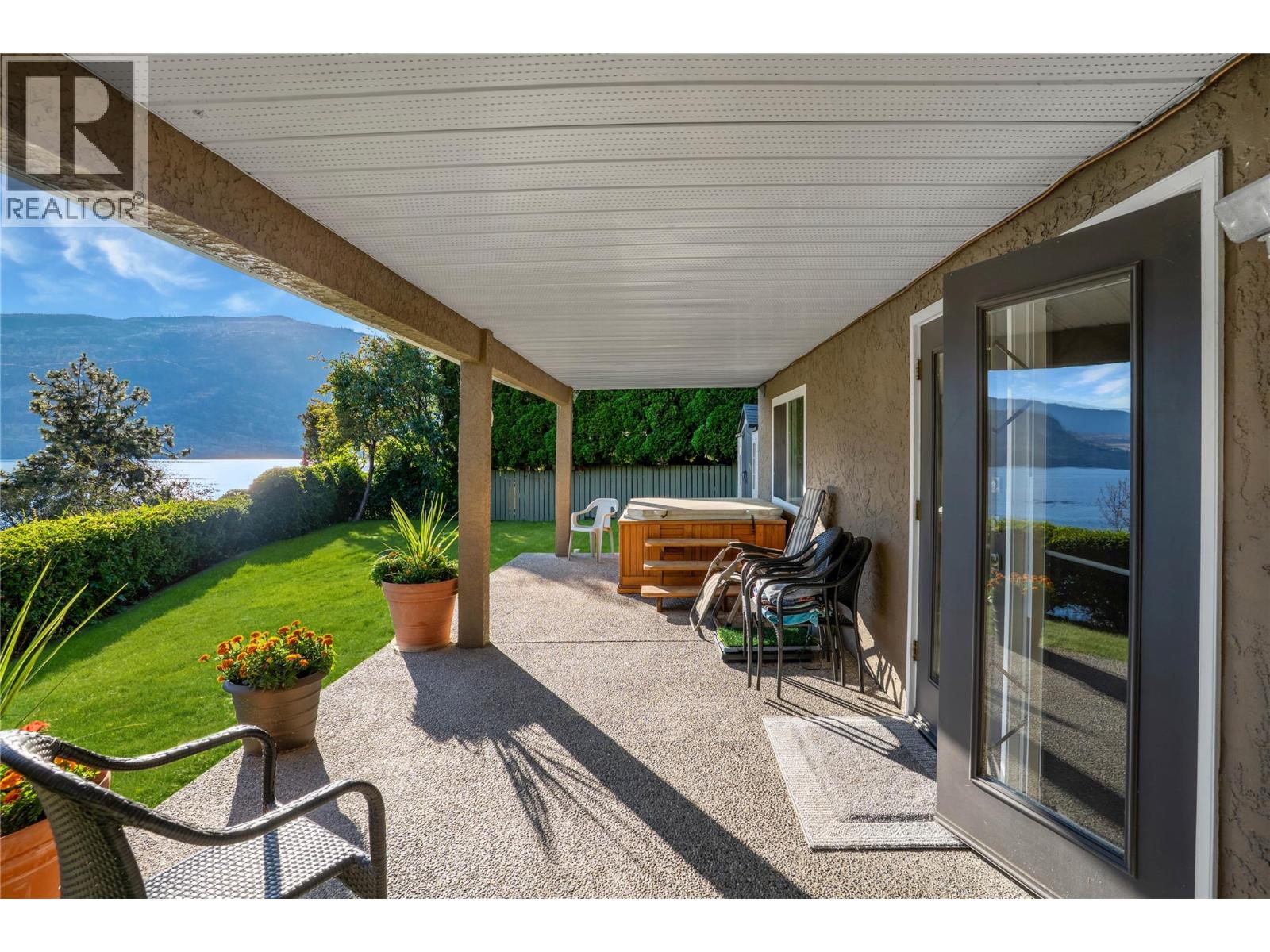 1988 Dewdney Road, Kelowna