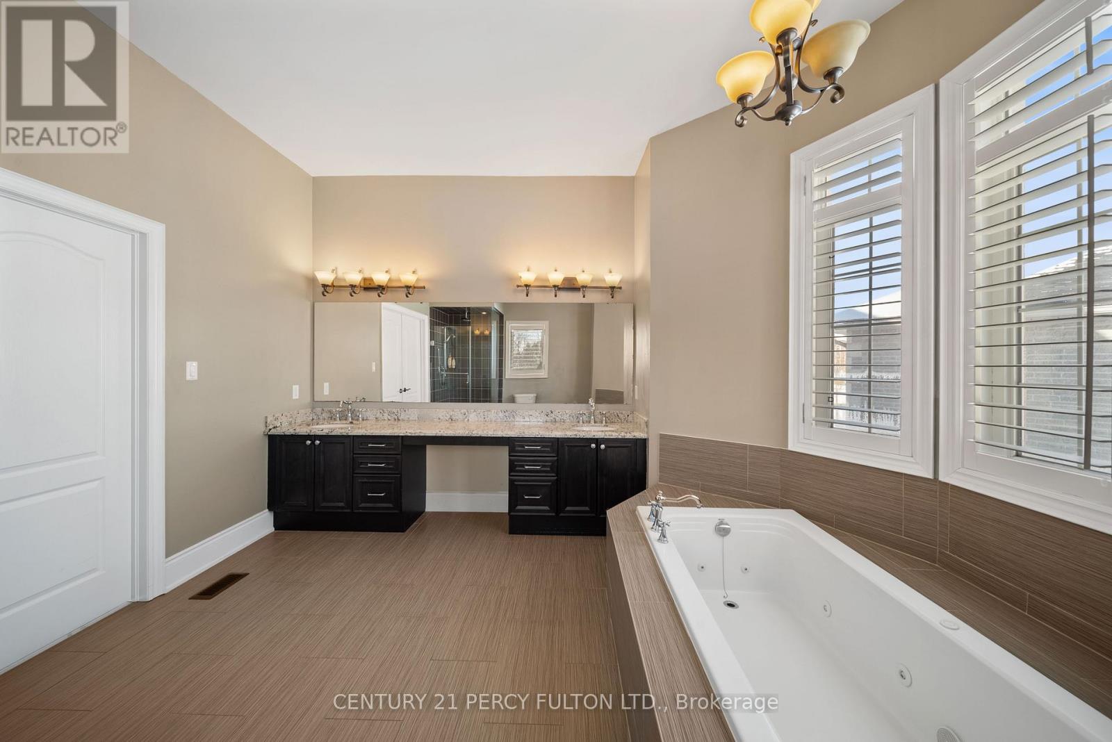 5121 TOM THOMSON COURT — photo 30