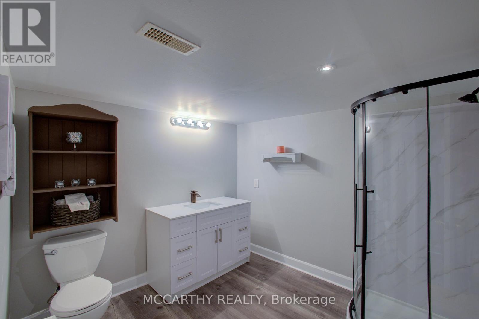 125 SHEFFIELD STREET - 33