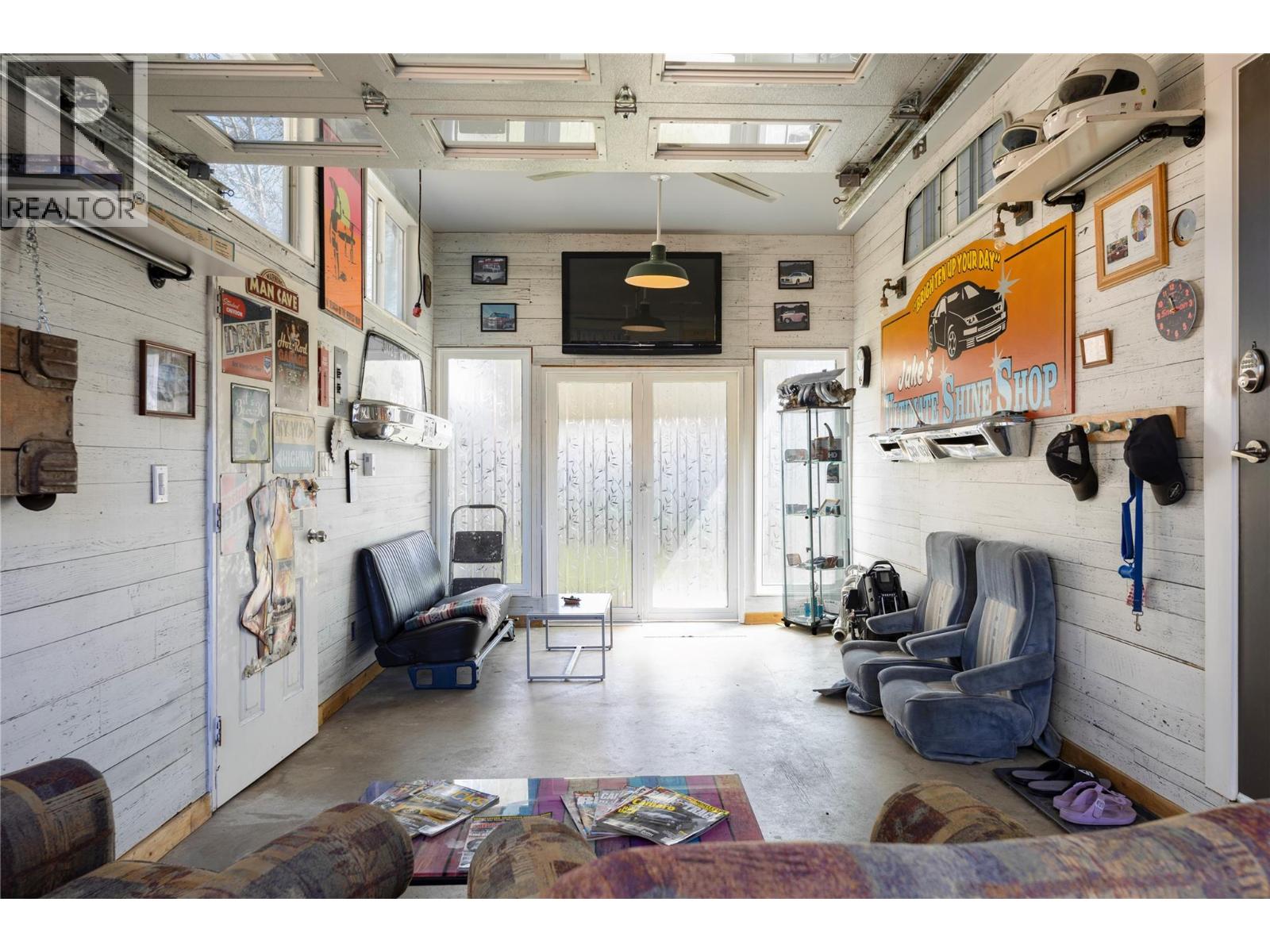 4171 Lakeshore Road Lot# 1 - 8